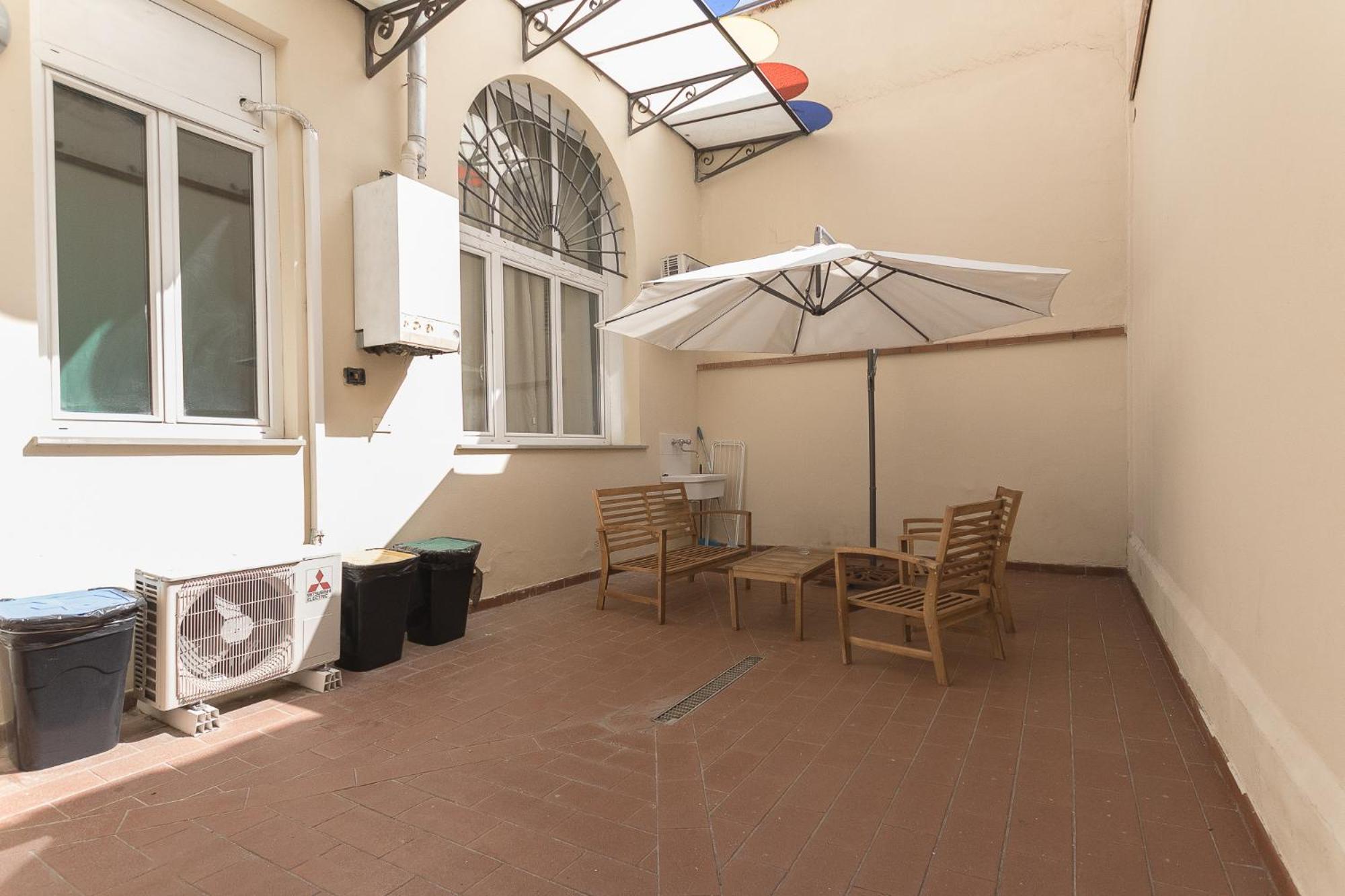 פירנצה Amalia Apartment Via La Farina מראה חיצוני תמונה